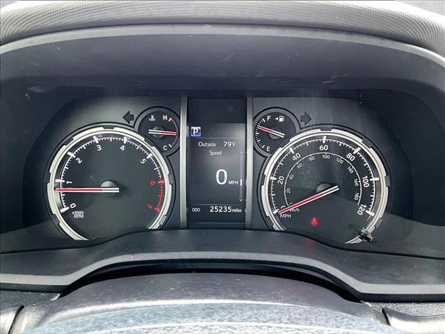 Used 2024 Toyota 4Runner TRD Off-Road image 22
