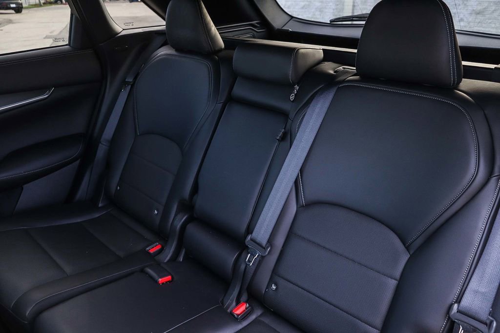 Used 2022 INFINITI QX50 Luxe w/ Appearance Package image 19