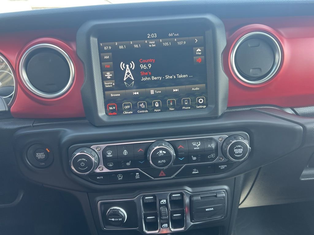 Used 2023 Jeep Gladiator Rubicon w/ Cold Weather Group image 14