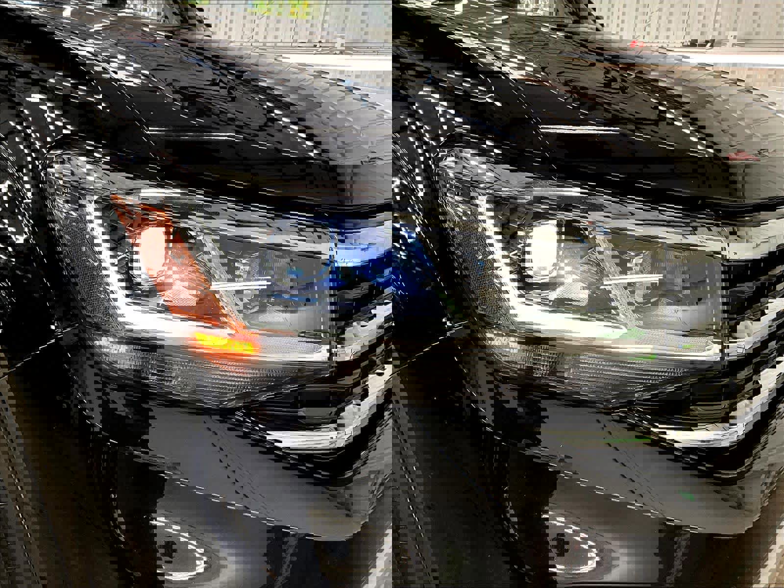 Used 2023 Volkswagen Atlas Cross Sport SE image 30