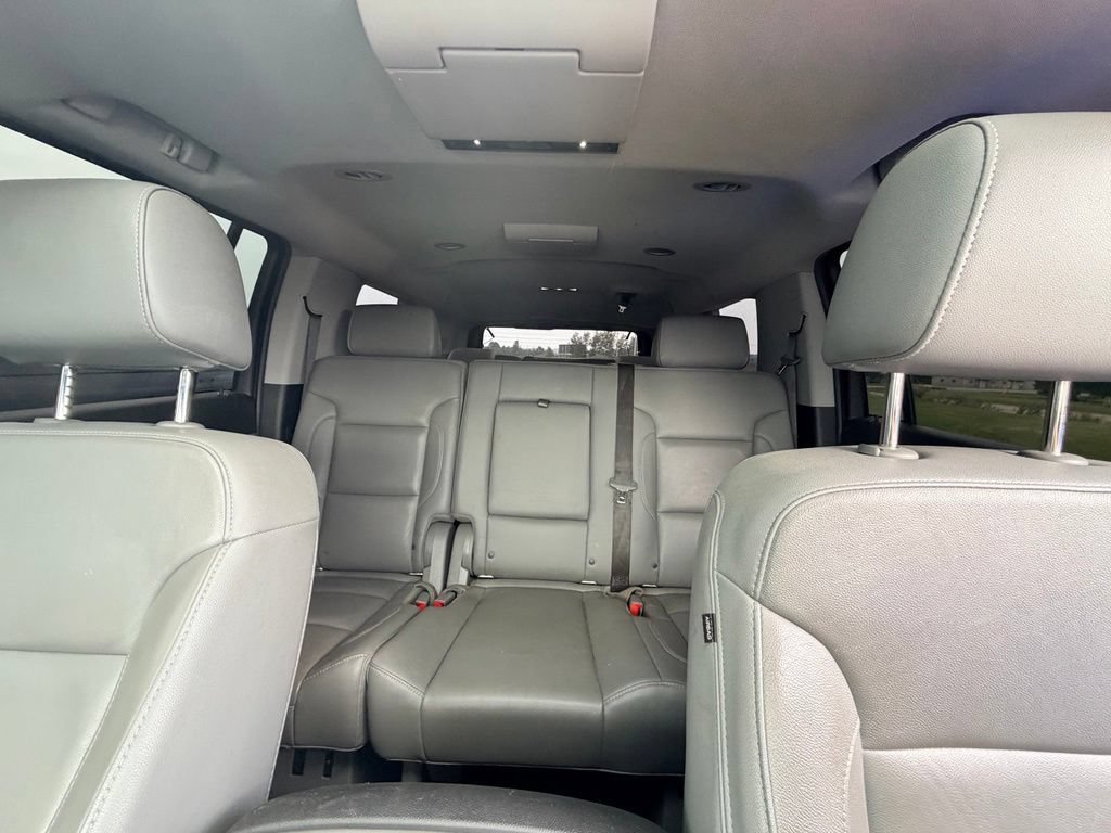 Used 2019 Chevrolet Suburban LT AWD/4WD image 23
