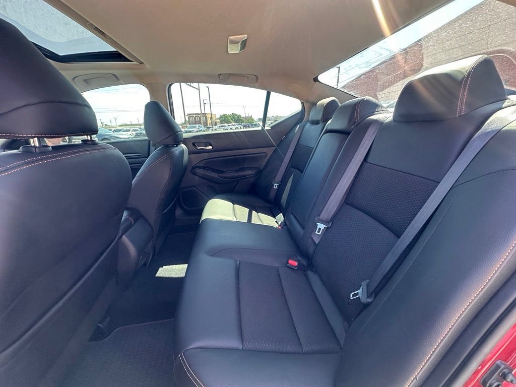 Used 2021 Nissan Altima 2.5 SR w/ SR Premium Package FWD image 14