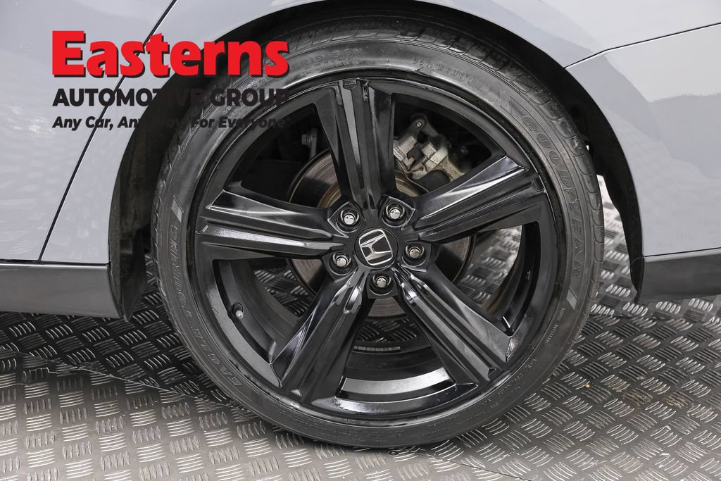 Used 2023 Honda Accord Sport image 32