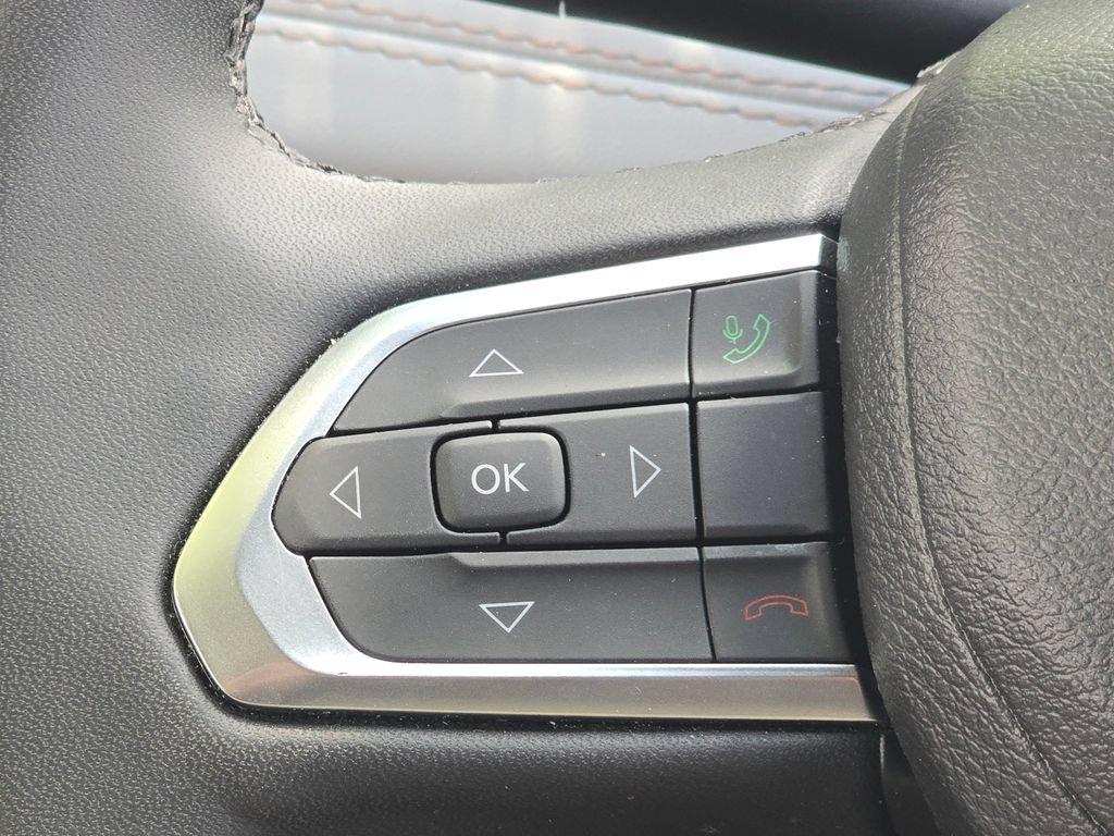 Used 2025 Jeep Compass Limited AWD/4WD image 20