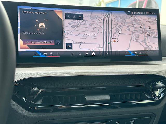 Certified 2025 BMW 330i xDrive Sedan image 28