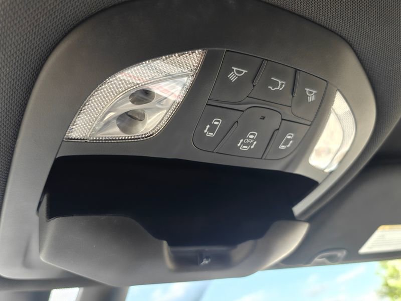 Used 2020 Chrysler Pacifica Touring-L Plus FWD image 41