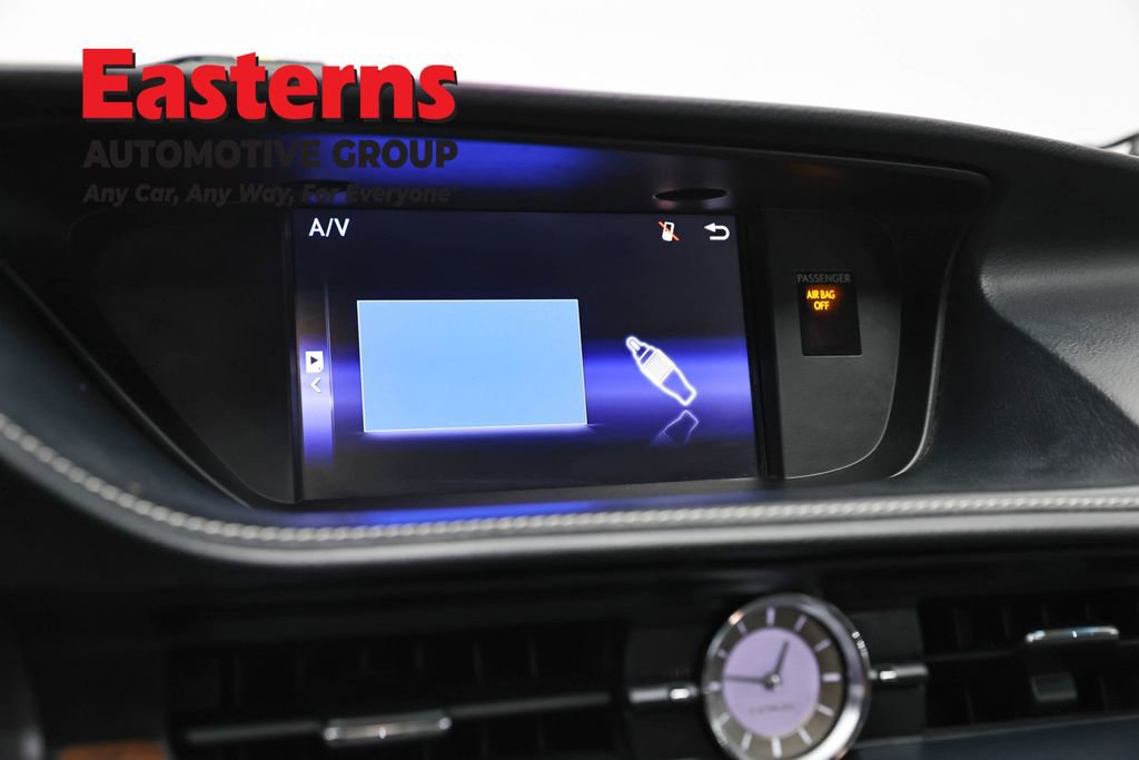Used 2016 Lexus ES 350 w/ Premium Package w/Wood Trim FWD image 19