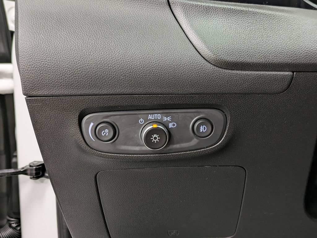 Used 2023 Buick Encore GX Essence w/ Experience Buick Package AWD/4WD image 22