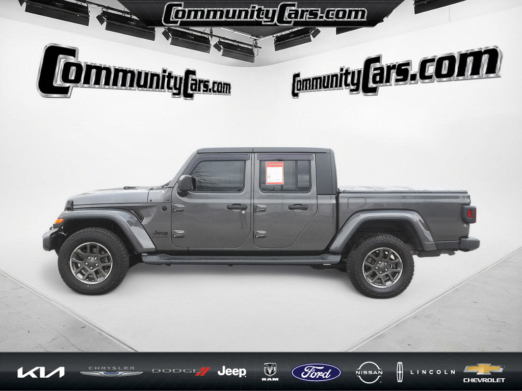 Used 2020 Jeep Gladiator Sport image 3