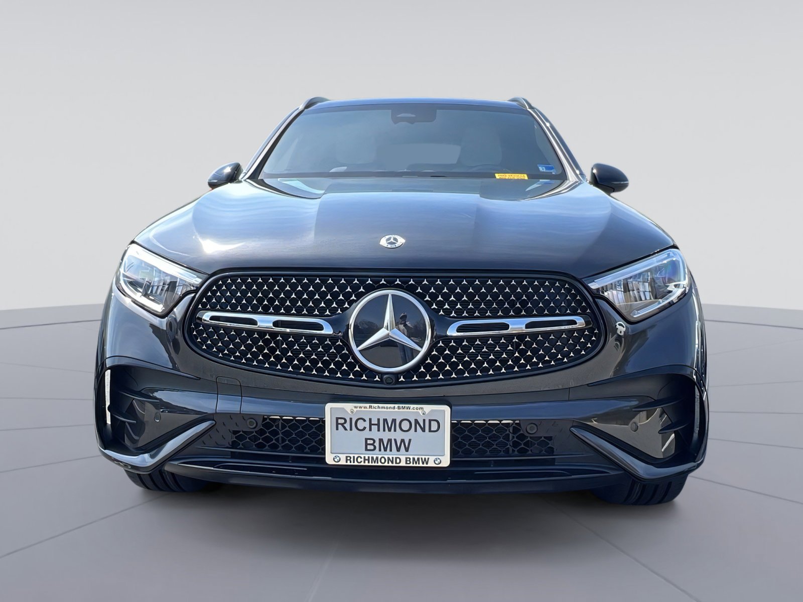 Used 2023 Mercedes-Benz GLC 300 4MATIC image 8