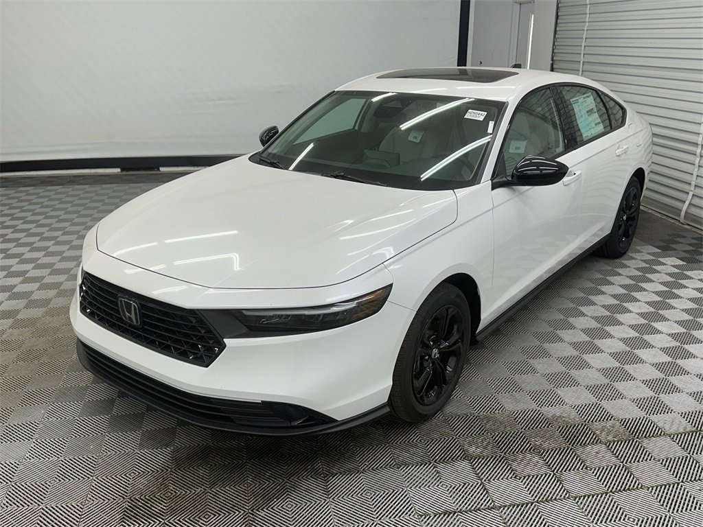 New 2025 Honda Accord SE