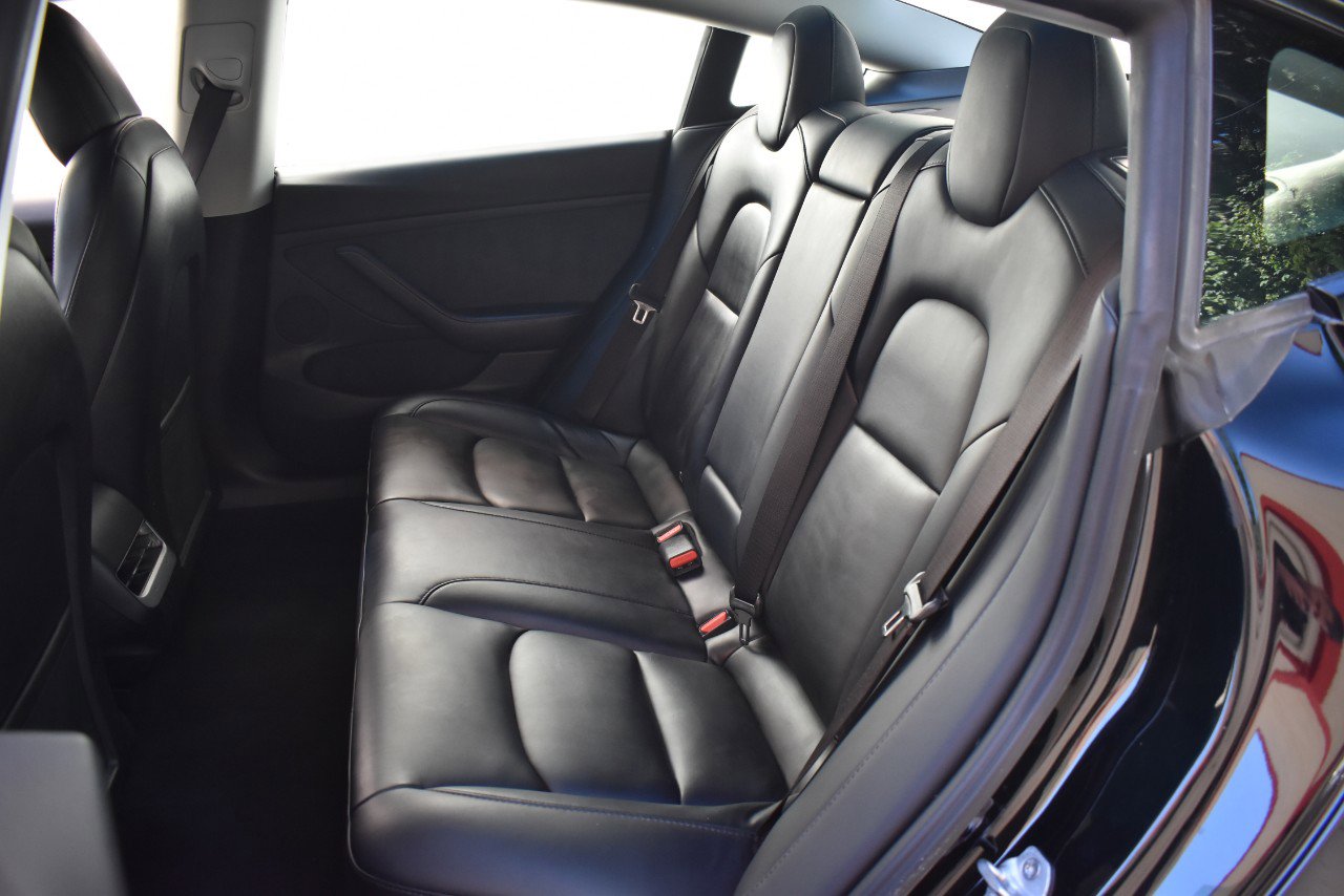 Used 2022 Tesla Model 3 Standard Range RWD image 16