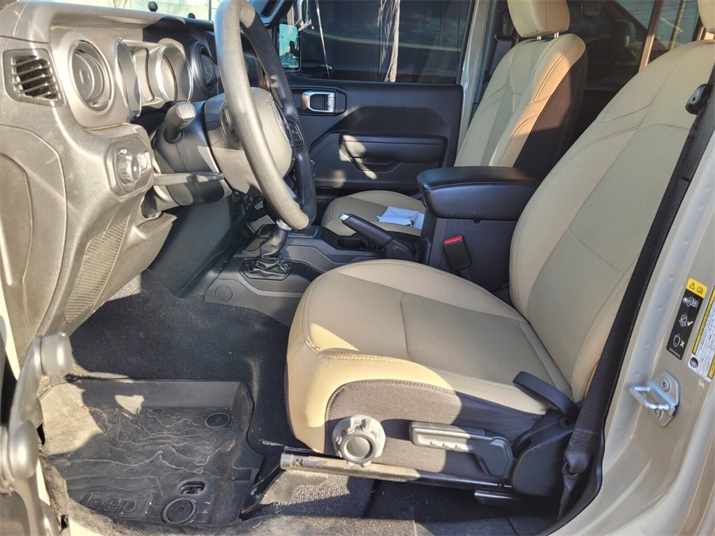 Used 2022 Jeep Wrangler Unlimited Sport image 5