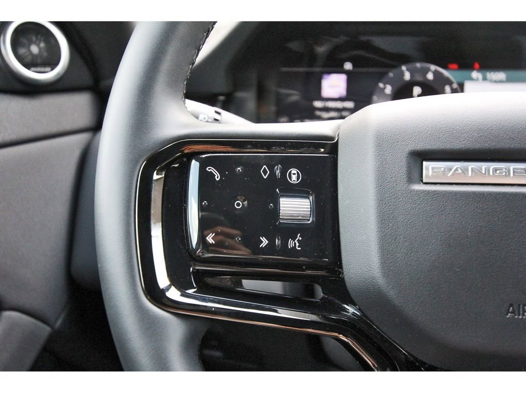 Used 2024 Land Rover Range Rover Evoque S AWD/4WD image 19