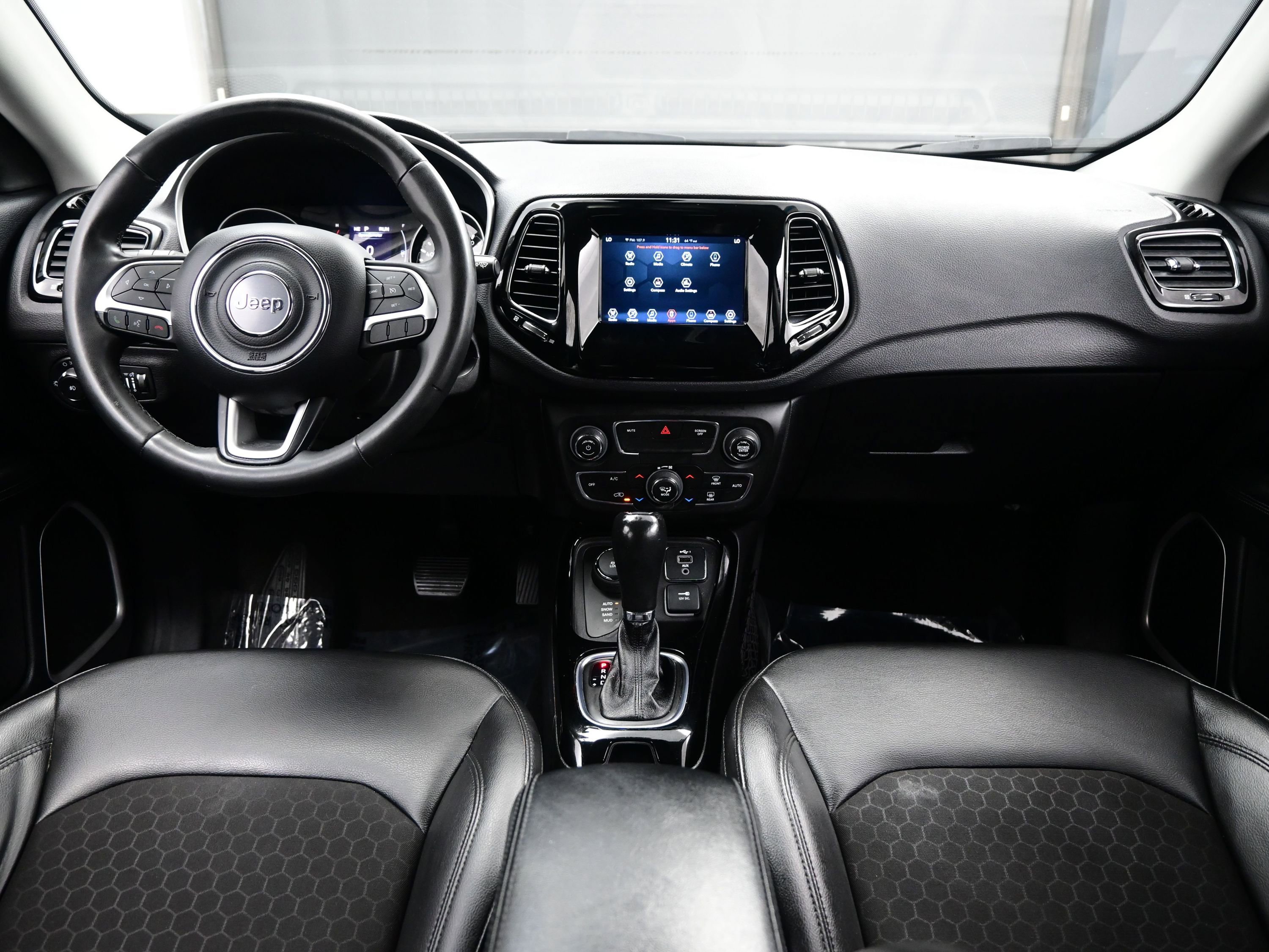 Used 2021 Jeep Compass Latitude AWD/4WD image 15