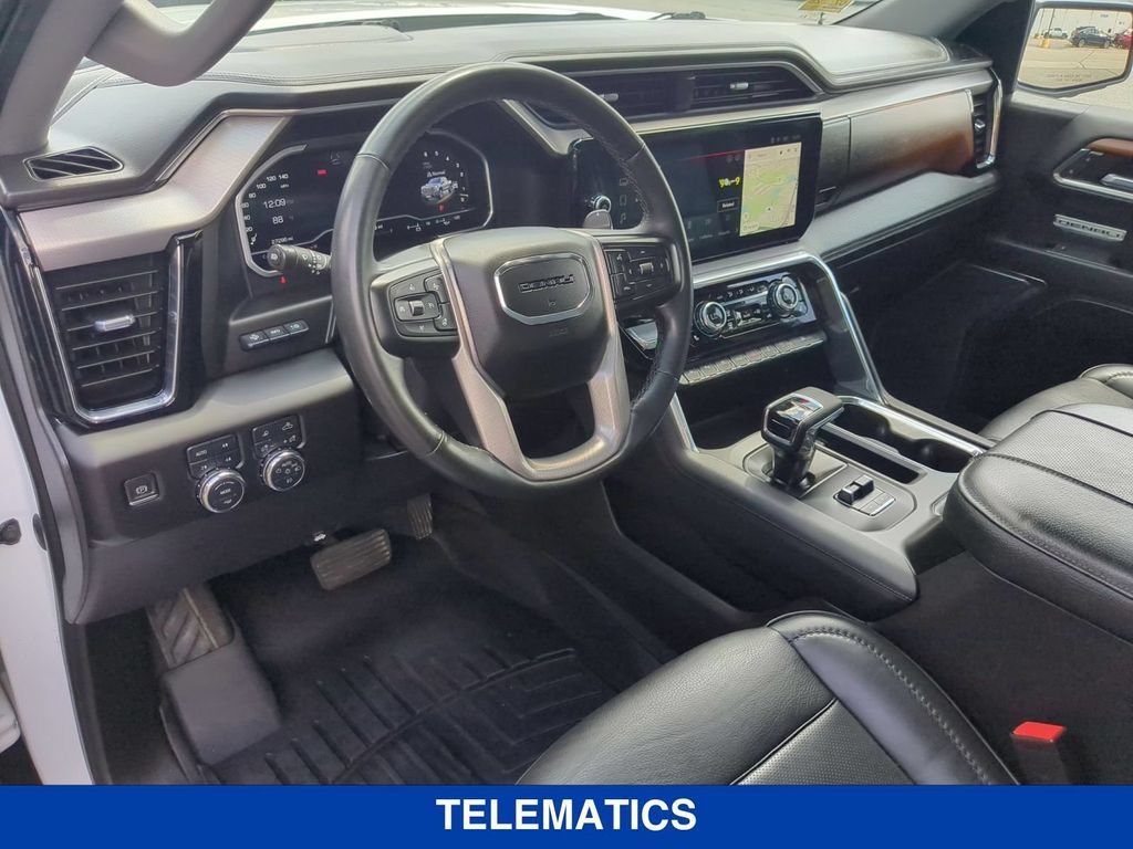 Used 2023 GMC Sierra 1500 Denali w/ Denali Reserve Package AWD/4WD image 9