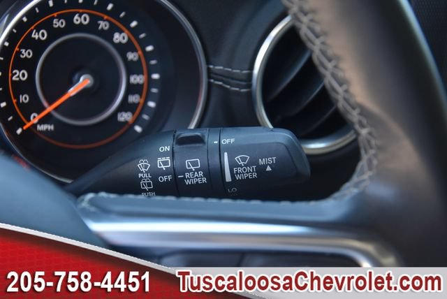Used 2018 Jeep Wrangler Unlimited Sahara AWD/4WD image 30