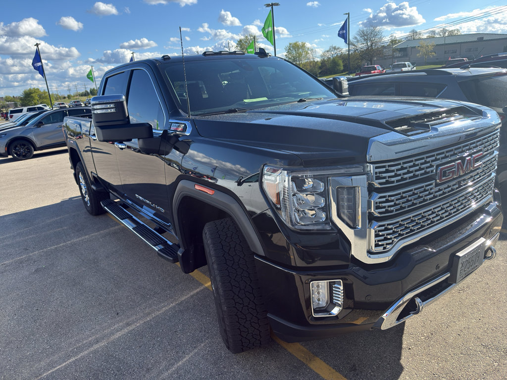 Used 2020 GMC Sierra 2500 Denali w/ Denali Ultimate Package AWD/4WD image 3