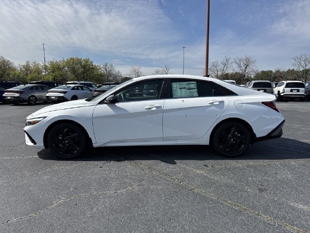 New 2026 Hyundai Elantra SEL Sport Premium FWD image 4