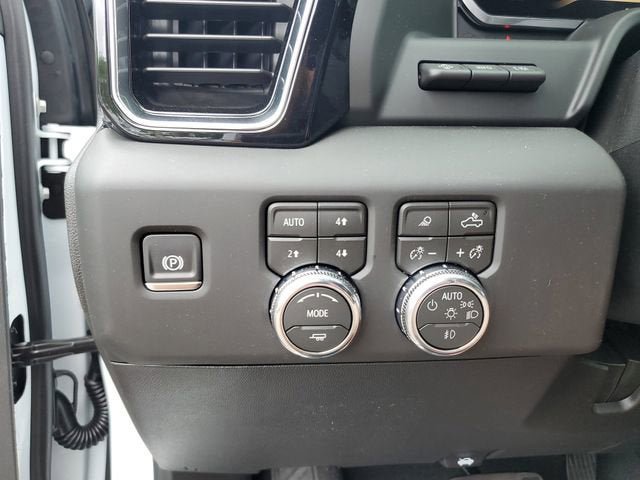 New 2026 GMC Sierra 3500 Denali Ultimate AWD/4WD image 31