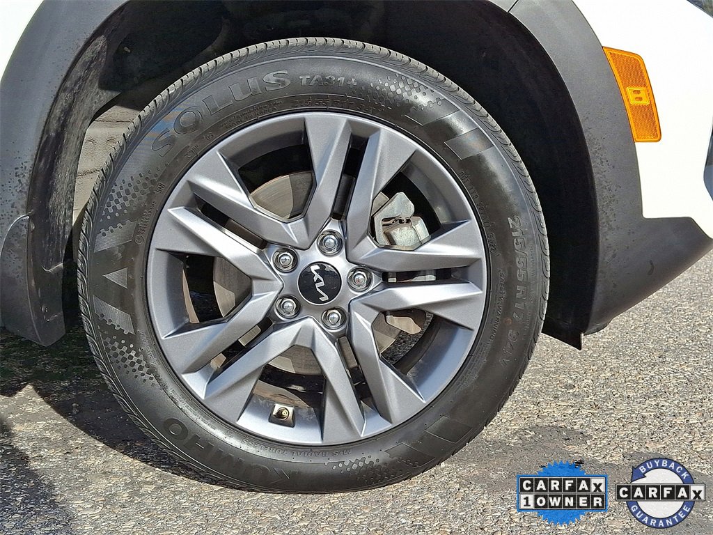 Certified 2023 Kia Seltos S image 8