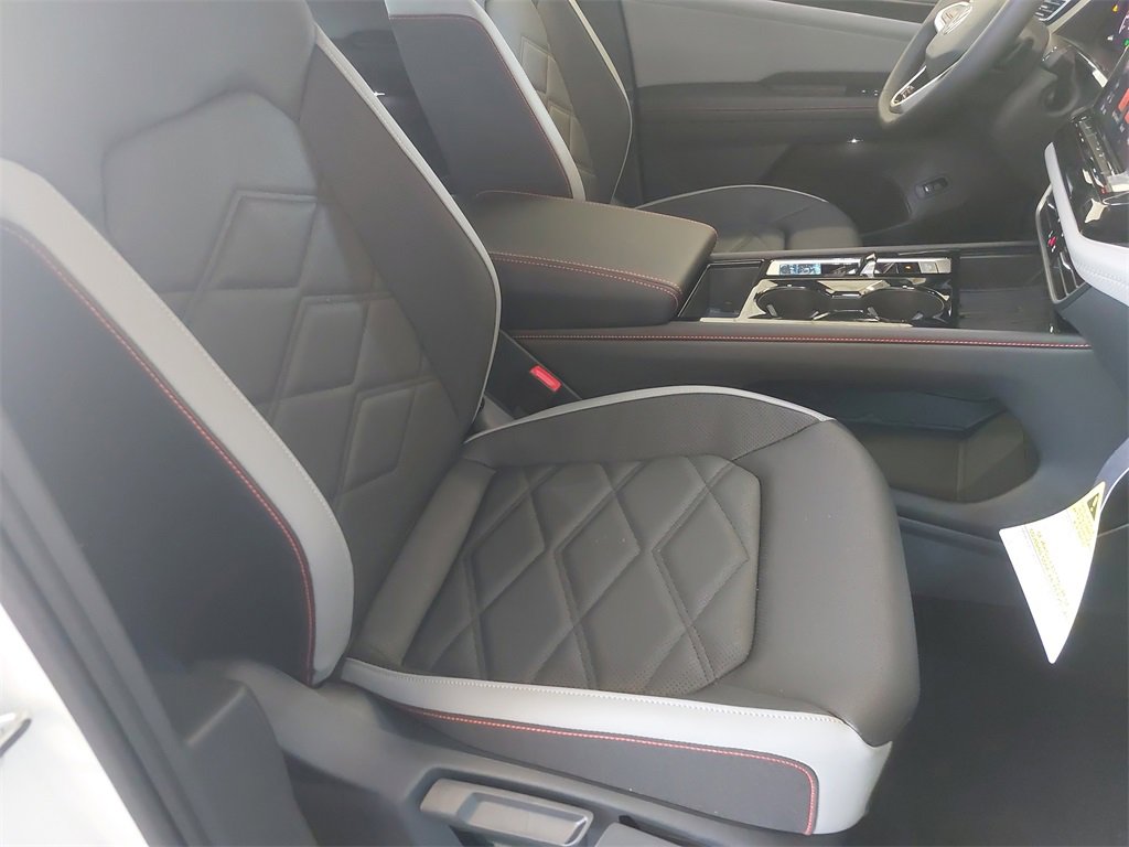 New 2025 Volkswagen Atlas Peak Edition SE image 10