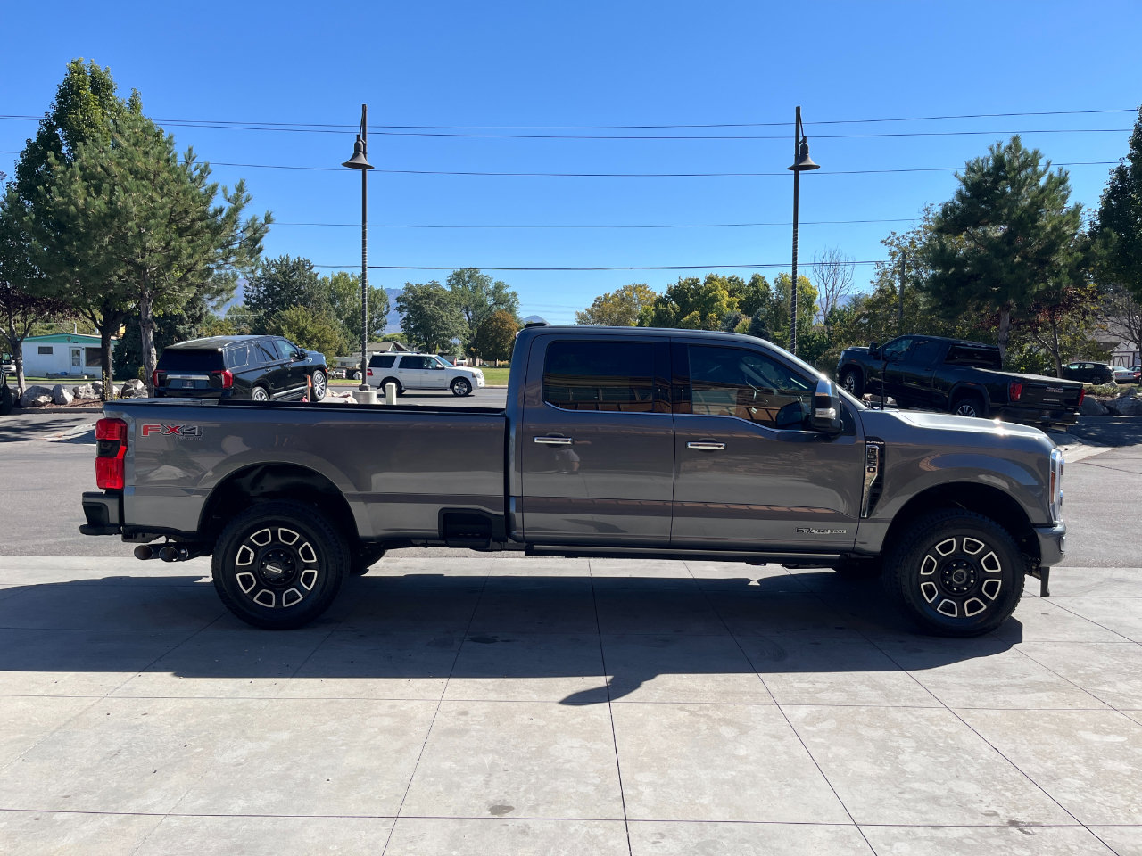 Used 2024 Ford F350 Platinum image 3