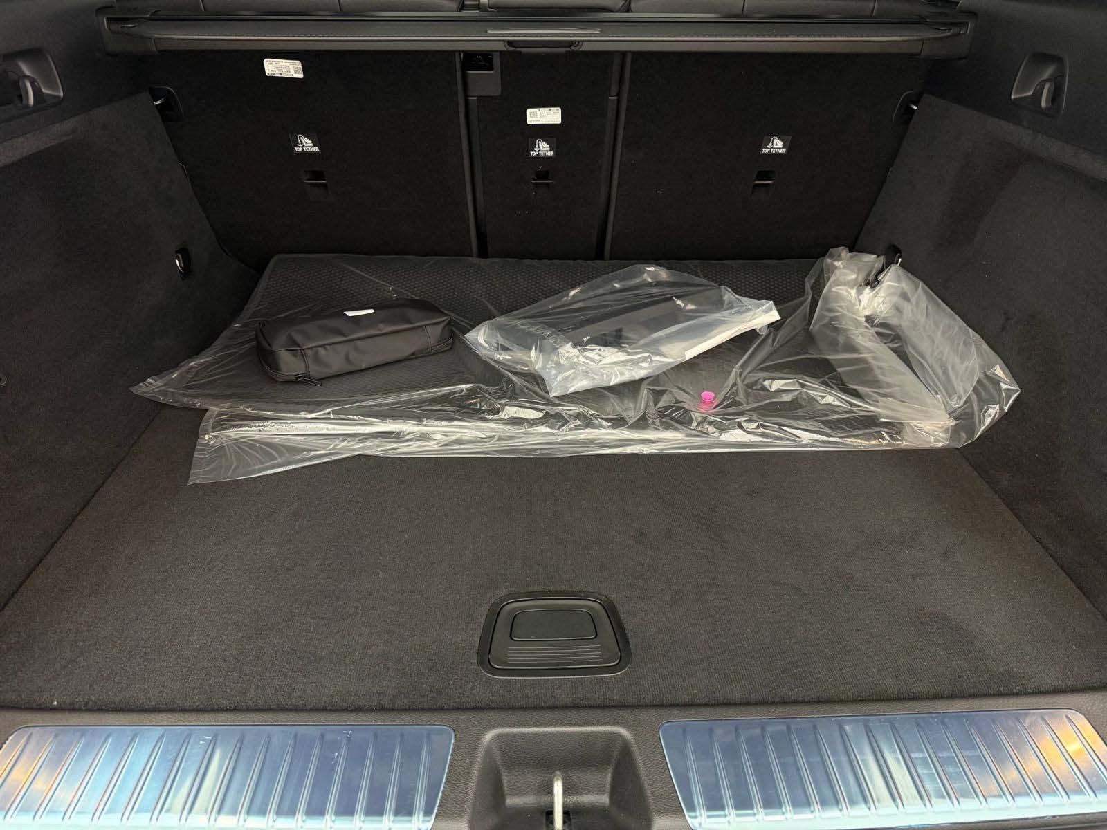 New 2027 Mercedes-Benz EQE 320+ SUV image 22