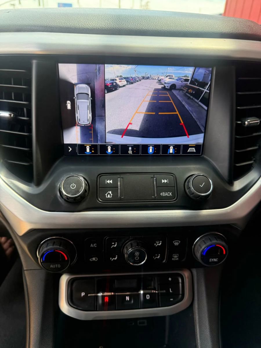 Used 2020 GMC Acadia SLT w/ Premium Package image 15