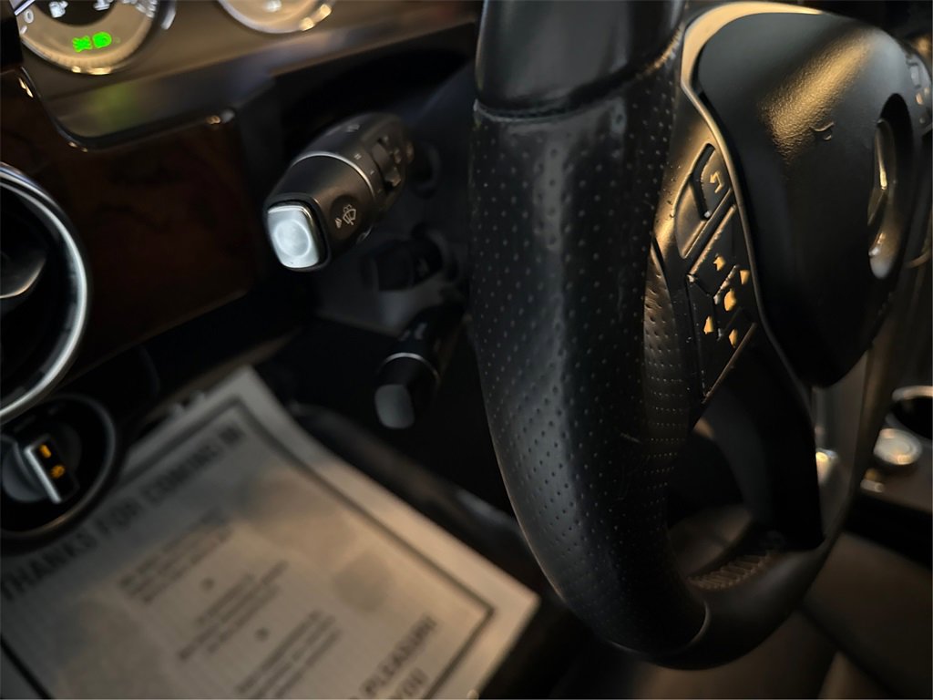 Used 2015 Mercedes-Benz GLK 350 2WD image 38