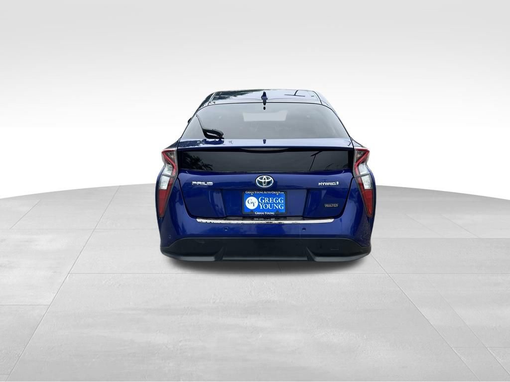 Used 2016 Toyota Prius Four Touring w/ Premium Convenience Package FWD image 5