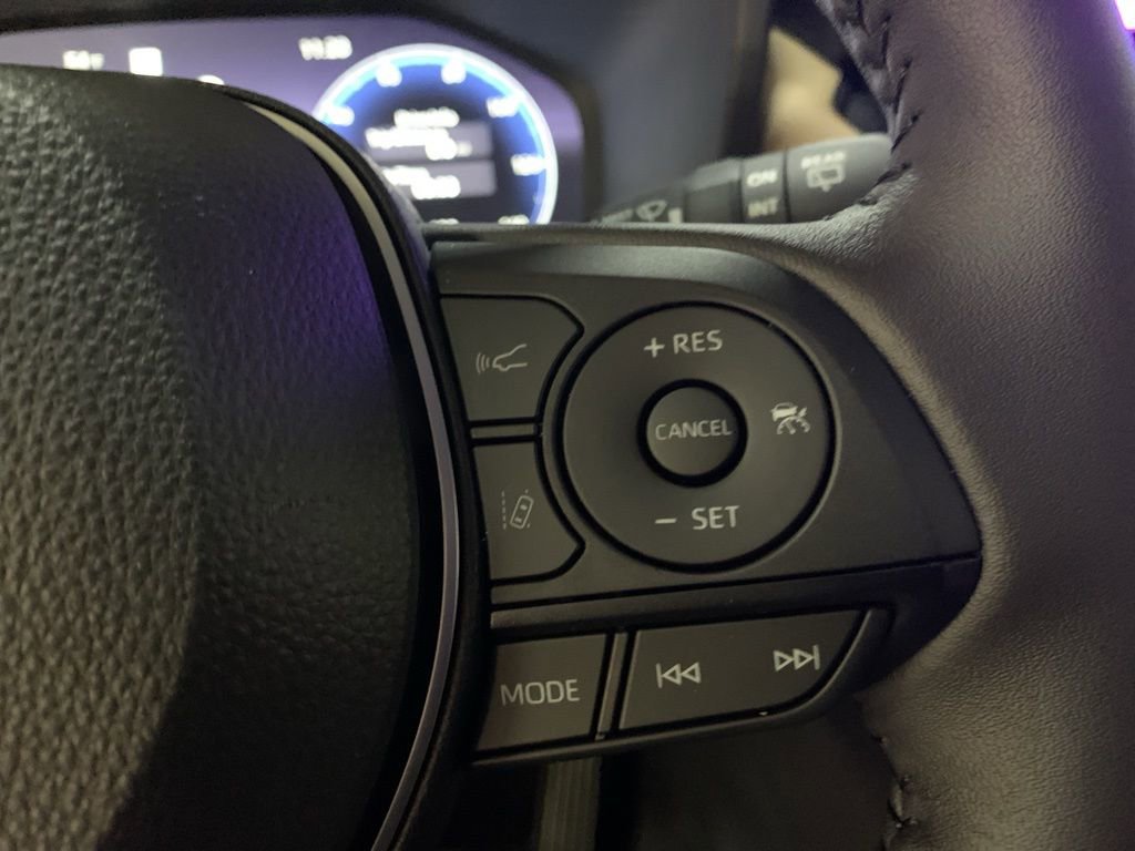 New 2025 Toyota RAV4 Limited image 27