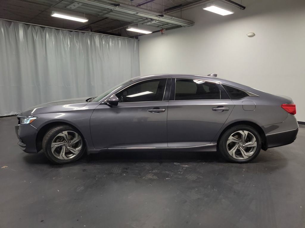 Used 2018 Honda Accord EX image 5