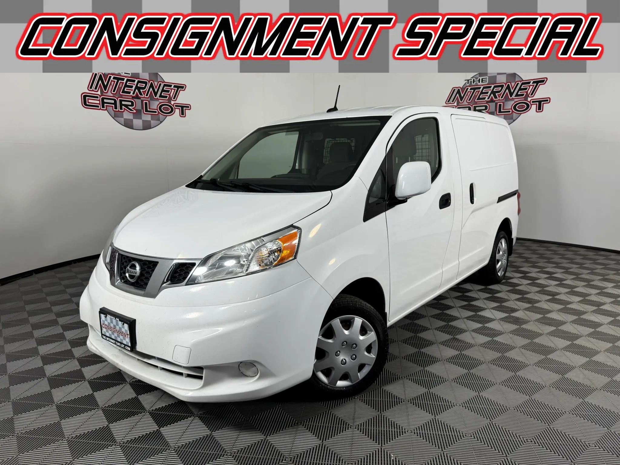 Used 2018 Nissan NV200 SV w/ Navigation Package FWD video 1