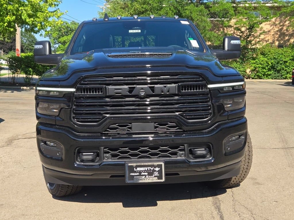 New 2026 RAM 2500 Laramie AWD/4WD image 6