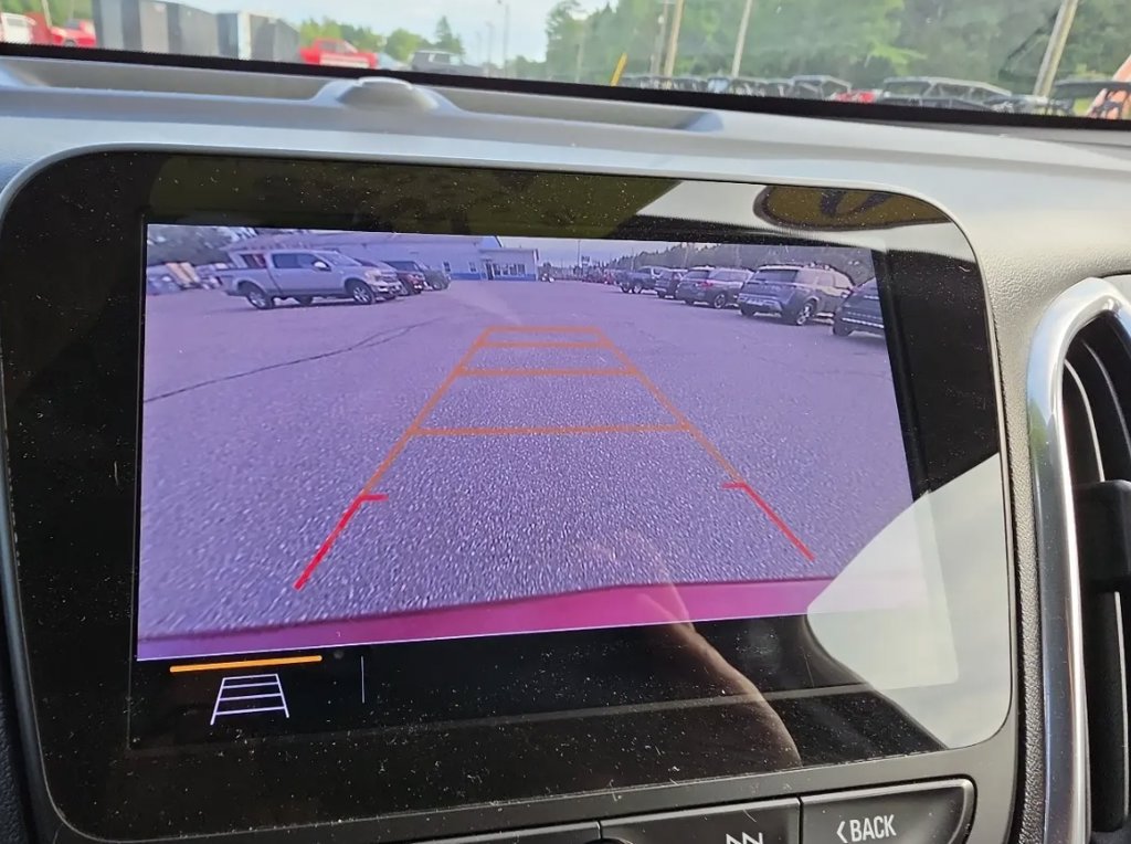 Used 2019 Chevrolet Equinox LT AWD/4WD image 22
