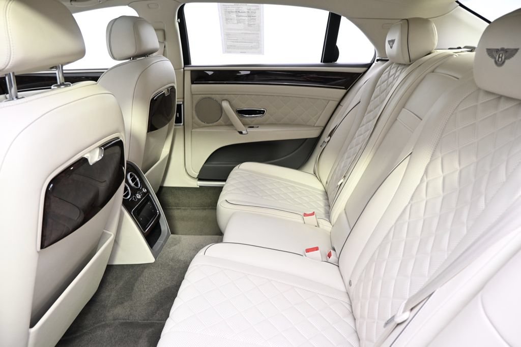 Used 2017 Bentley Flying Spur S V8 AWD/4WD image 25