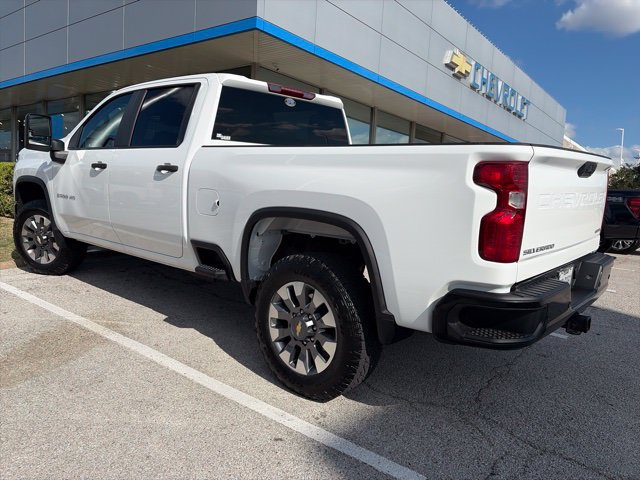 Used 2025 Chevrolet Silverado 2500 Custom w/ Custom Value Package AWD/4WD image 3