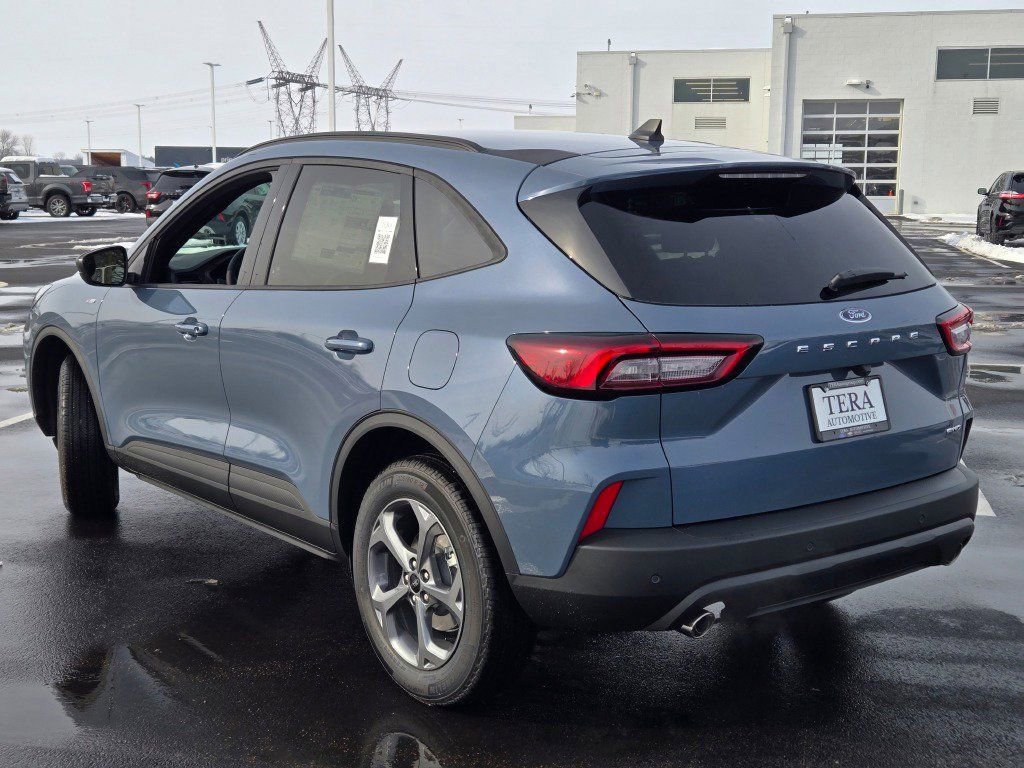 New 2026 Ford Escape ST-Line w/ Tech Pack #1 image 18