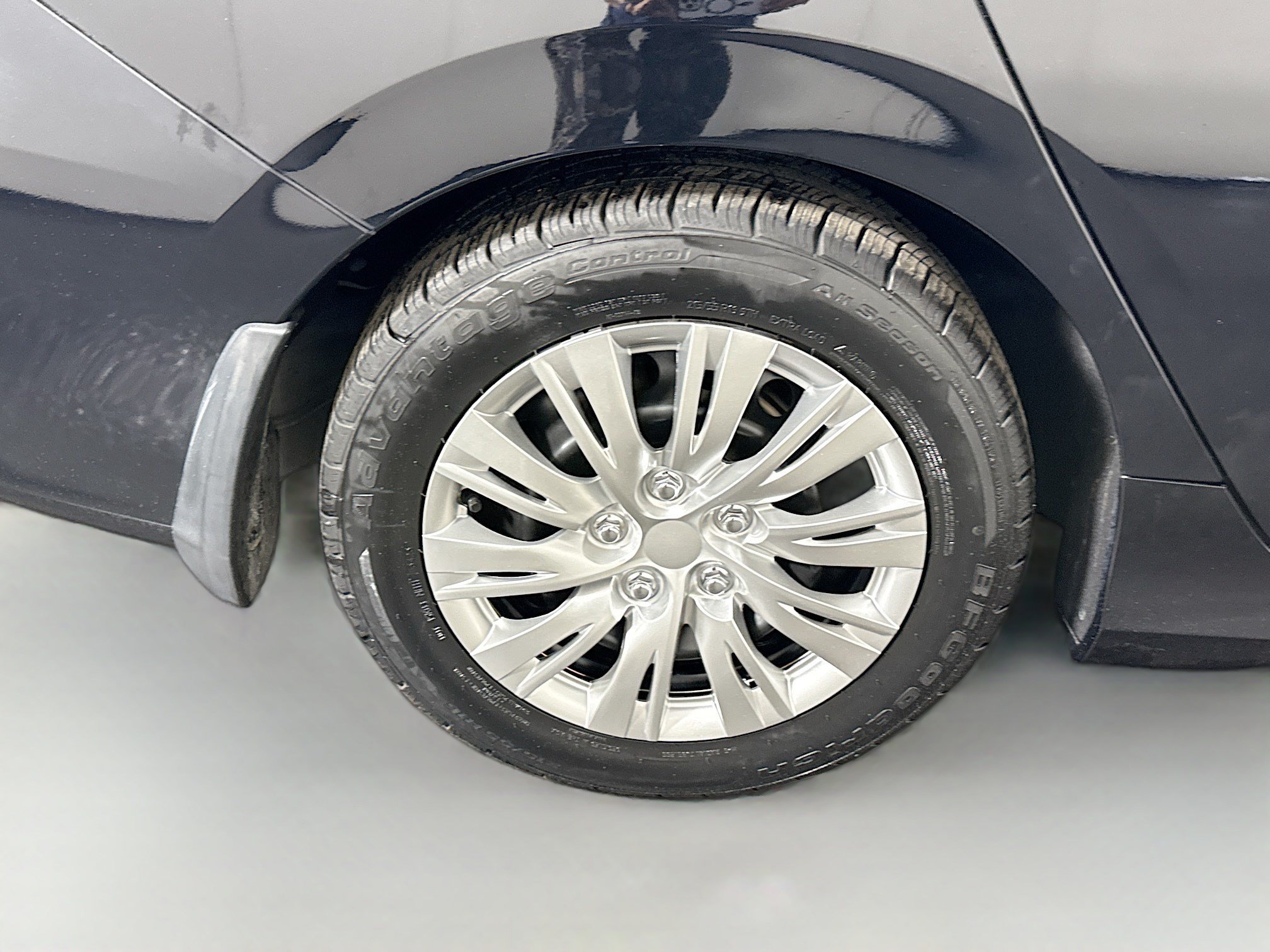 Used 2019 Honda Civic LX image 32