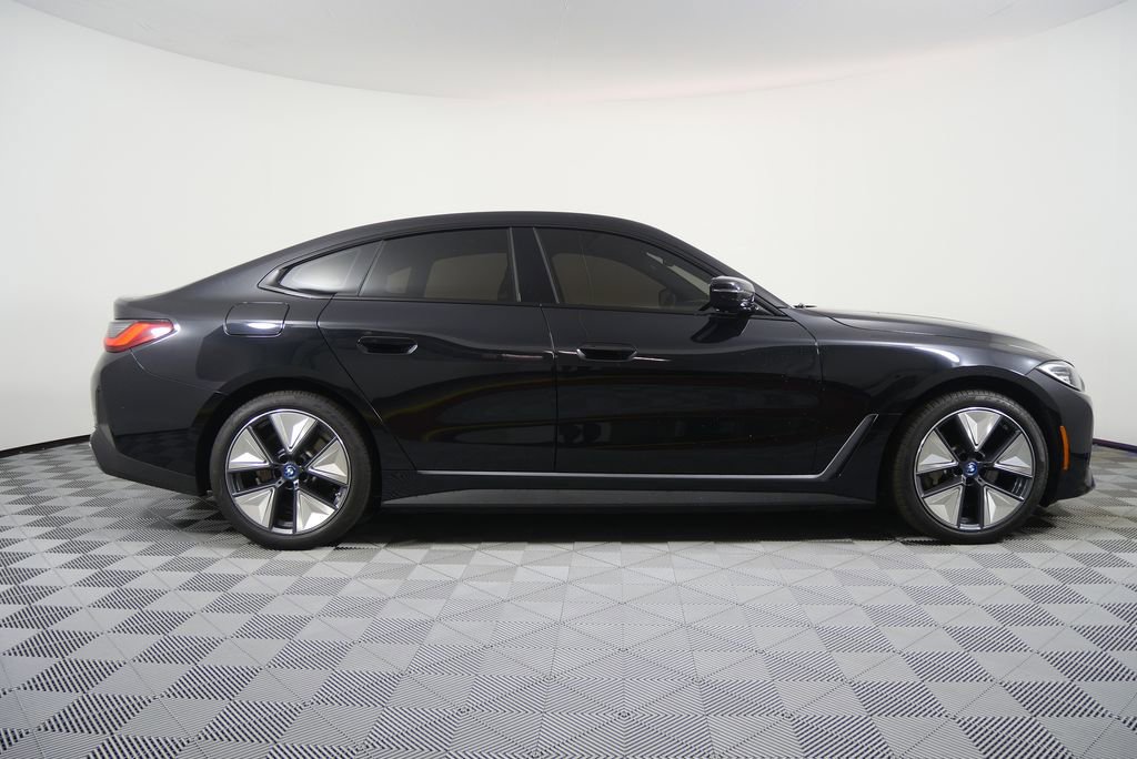Certified 2023 BMW i4 eDrive35 image 2