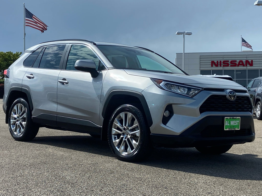 Used 2021 Toyota RAV4 XLE Premium AWD/4WD image 1