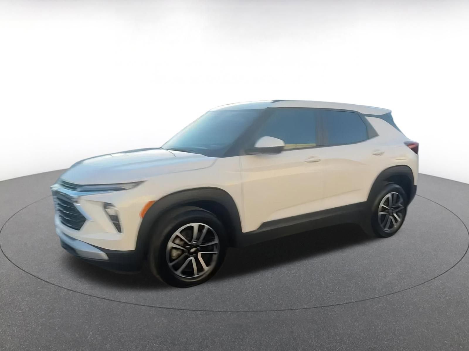 Used 2025 Chevrolet TrailBlazer LT image 7