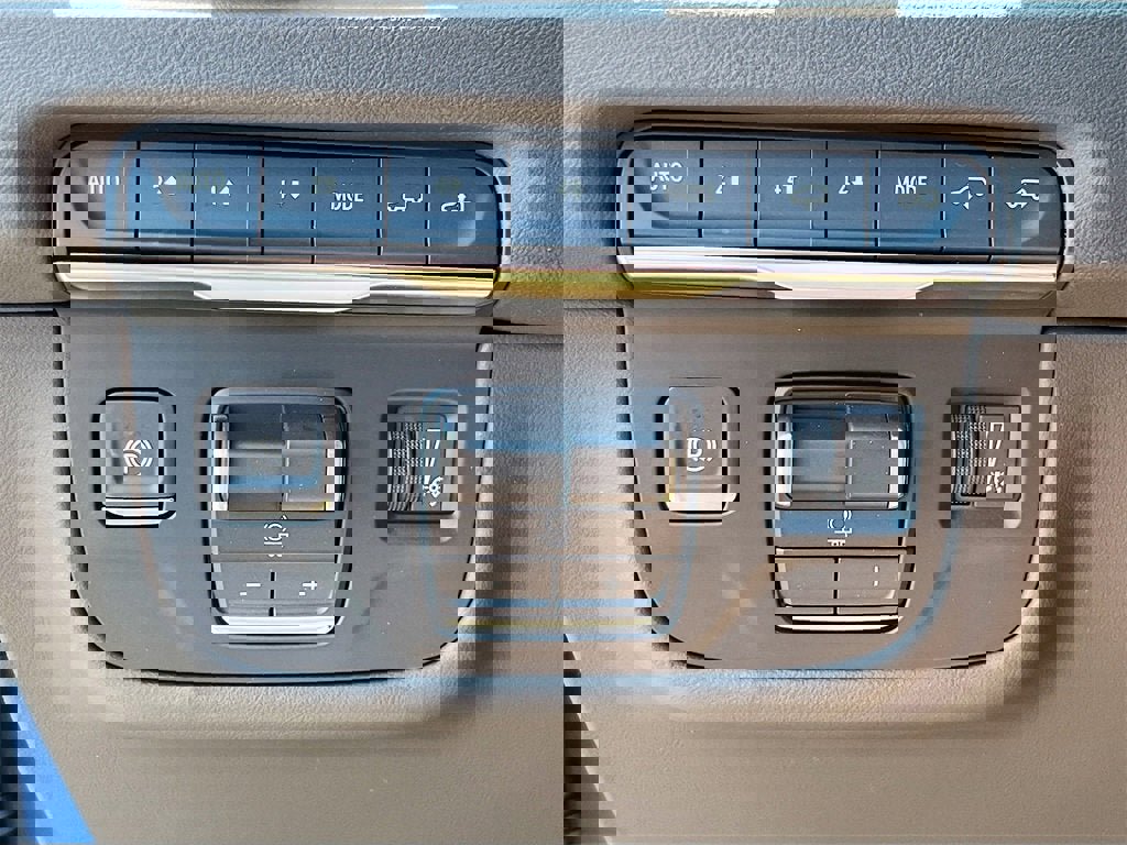 New 2025 Cadillac Escalade ESV Premium Luxury w/ Touring Package image 10