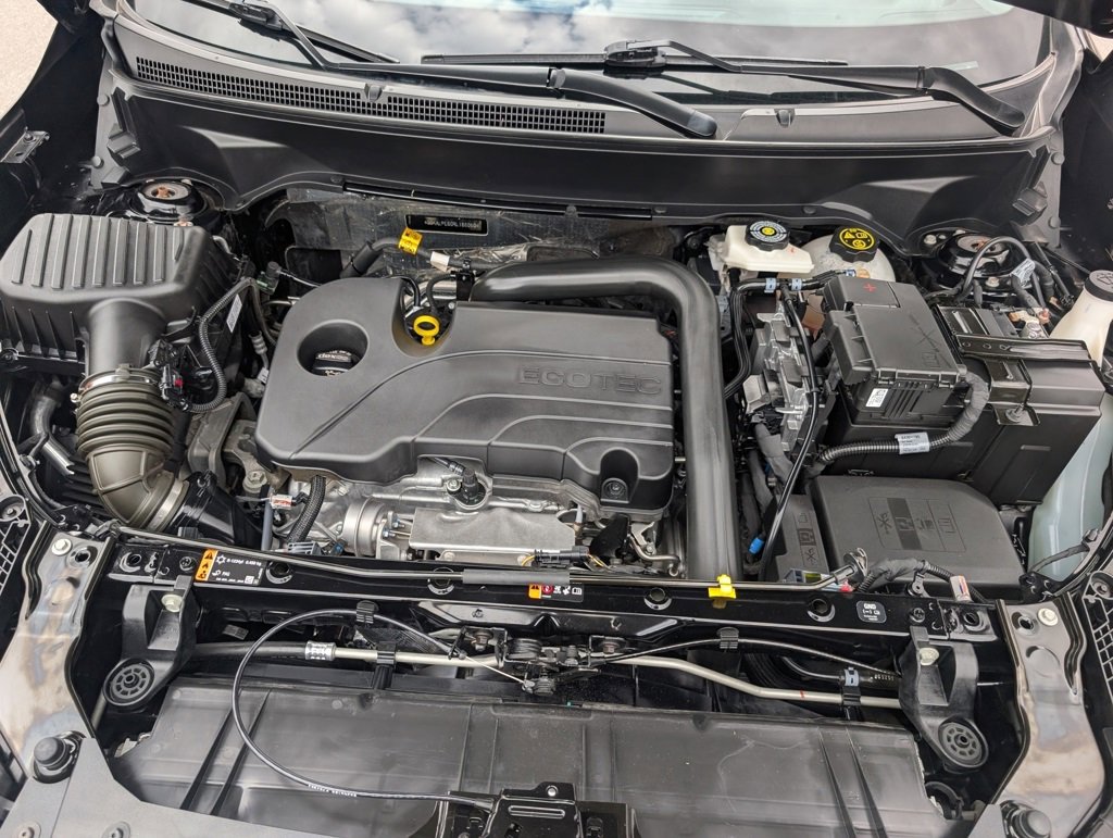 Certified 2024 GMC Terrain SLT image 21