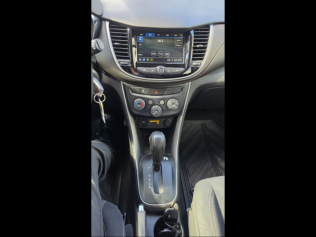 Used 2019 Chevrolet Trax LS w/ Tint and Cruise Package FWD image 35