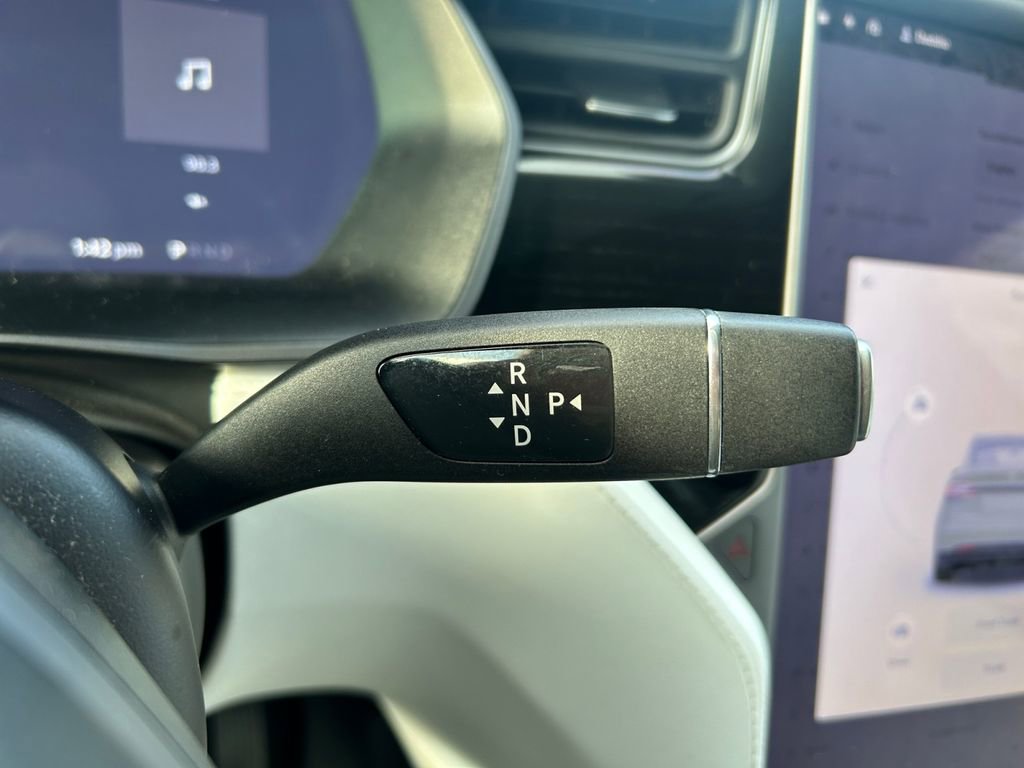 Used 2019 Tesla Model X Long Range image 23