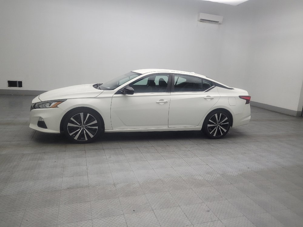 Used 2019 Nissan Altima 2.5 SR FWD image 2