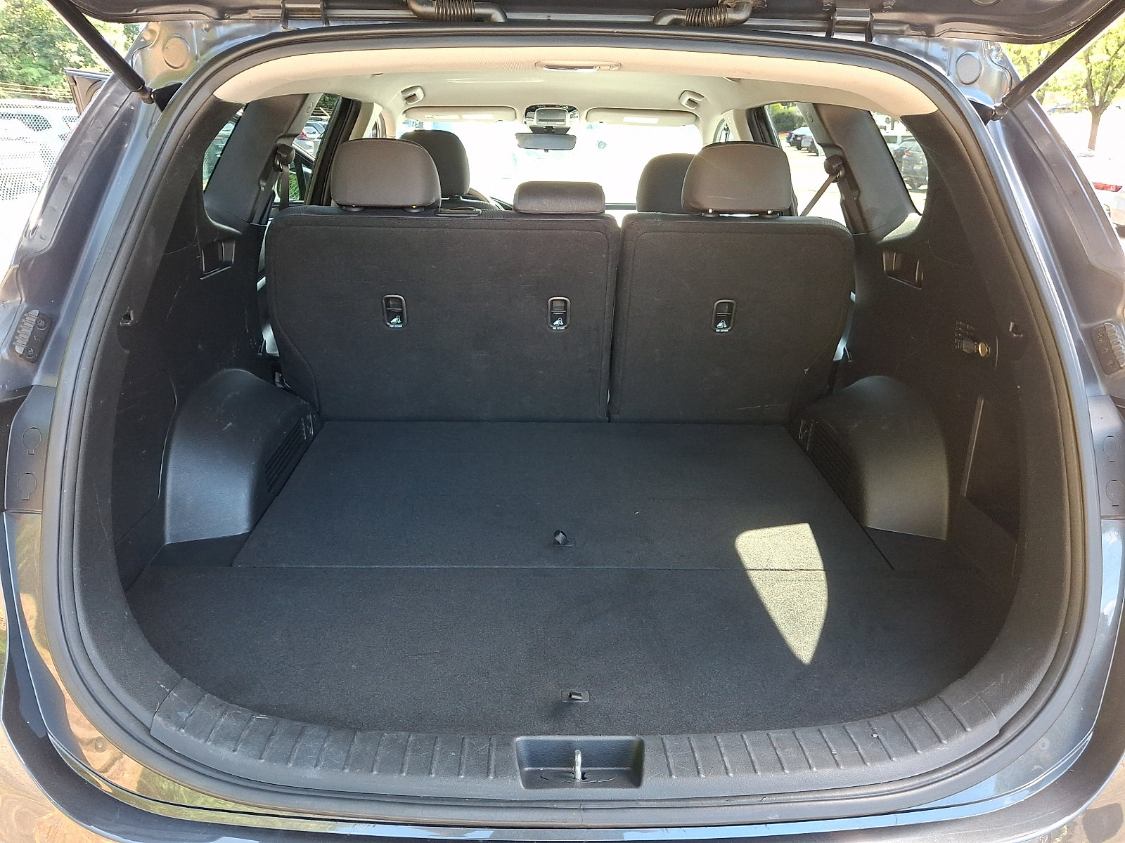 Used 2022 Hyundai Santa Fe SEL AWD/4WD image 30