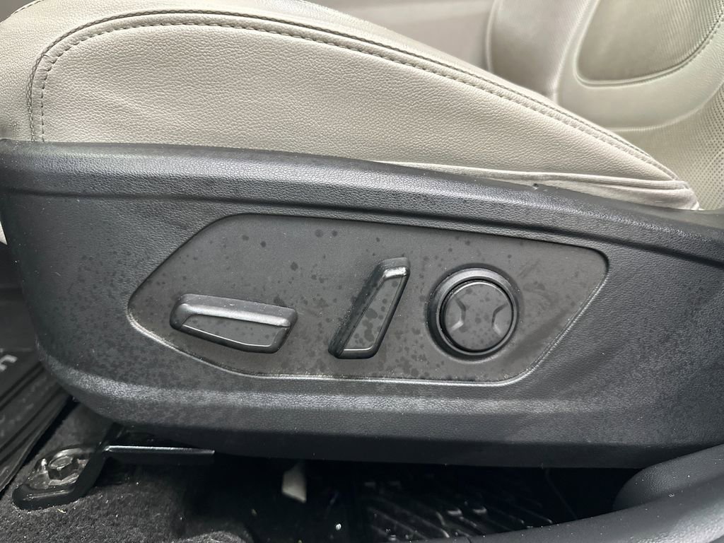 Used 2023 Hyundai Tucson Limited w/ Cargo Package FWD image 10
